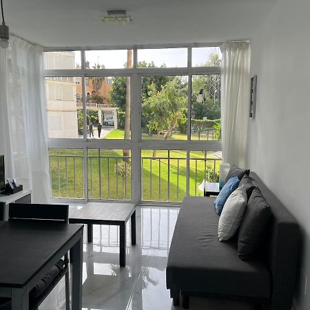 Ferienwohnung Apartamento Con Piscina Y Barbacoa La Cala Del Moral Exterior foto