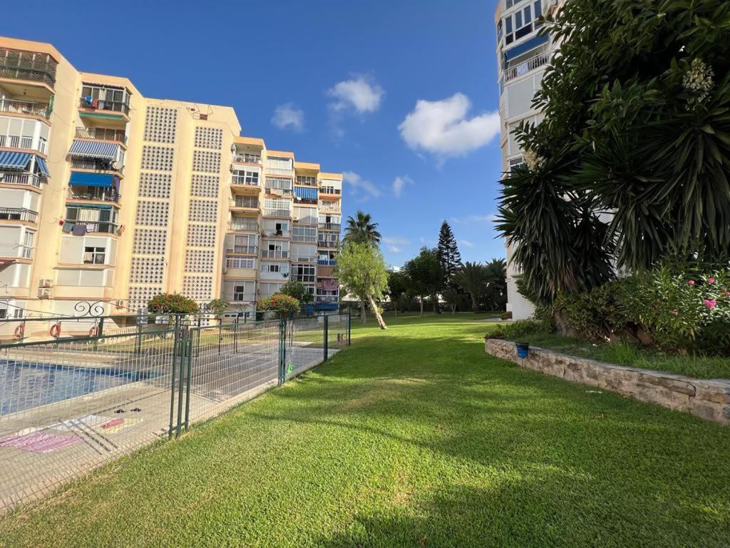 Ferienwohnung Apartamento Con Piscina Y Barbacoa La Cala Del Moral Exterior foto