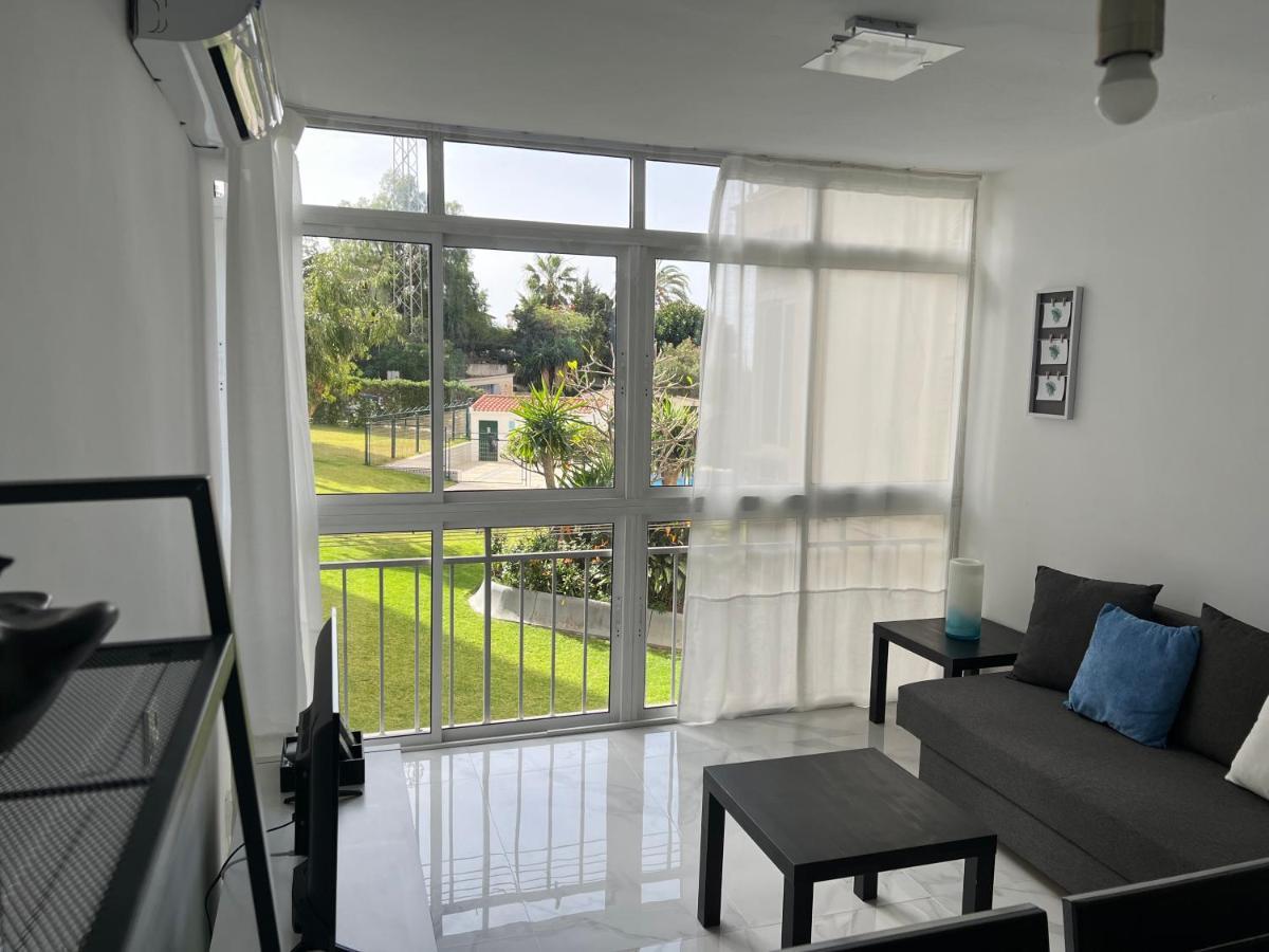 Ferienwohnung Apartamento Con Piscina Y Barbacoa La Cala Del Moral Exterior foto