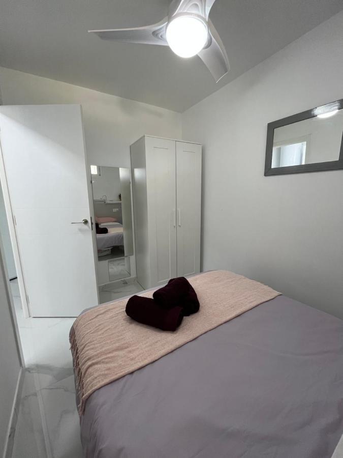 Ferienwohnung Apartamento Con Piscina Y Barbacoa La Cala Del Moral Exterior foto